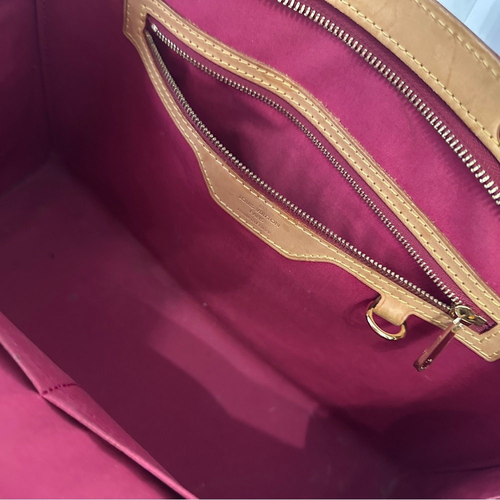 Louis Vuitton Red Patent Monogram Tote with Tan Trim - Picture 3 of 3